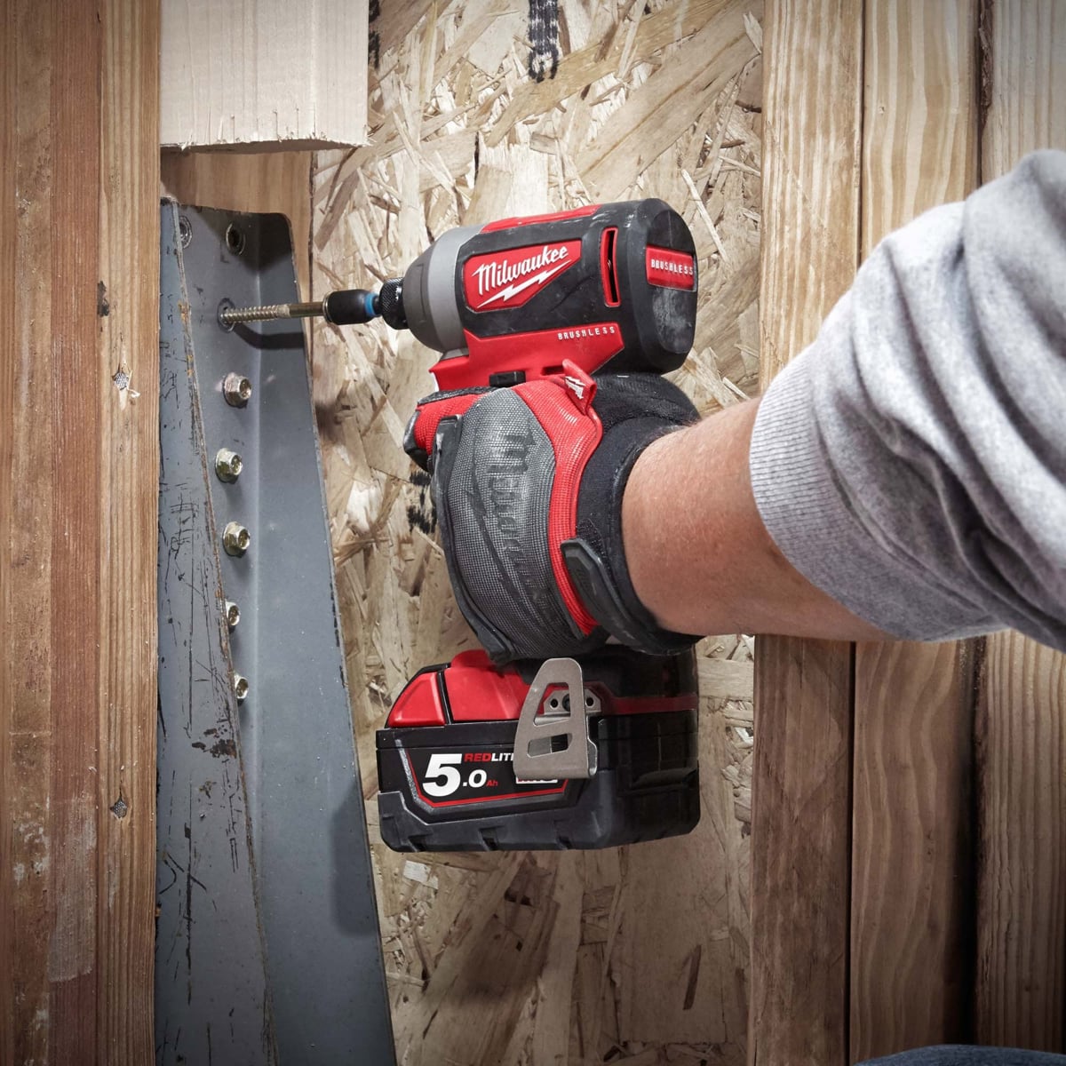 Milwaukee 1/4in Hex Impact Driver with FREE Case